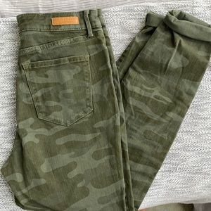 Sanctuary high risk camp skinny jean